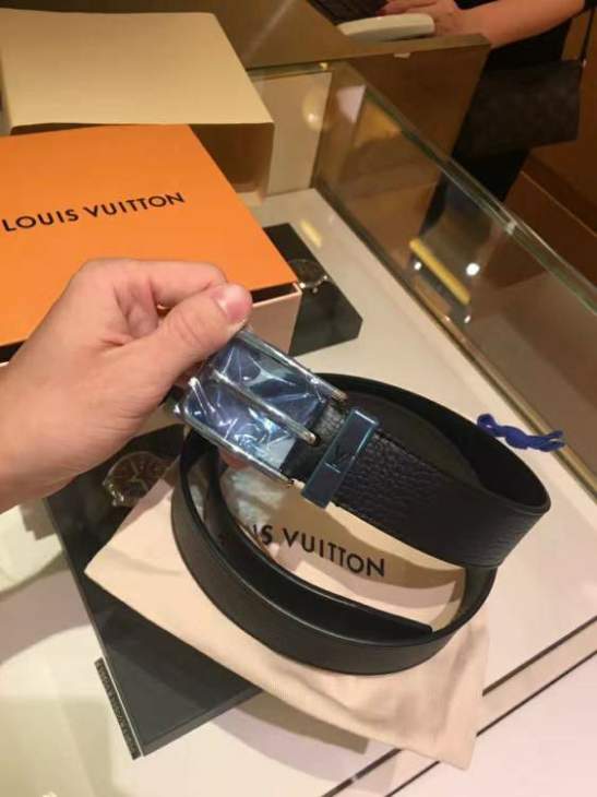 Picture of Louis Vuitton Belts _SKUfw126356942fw